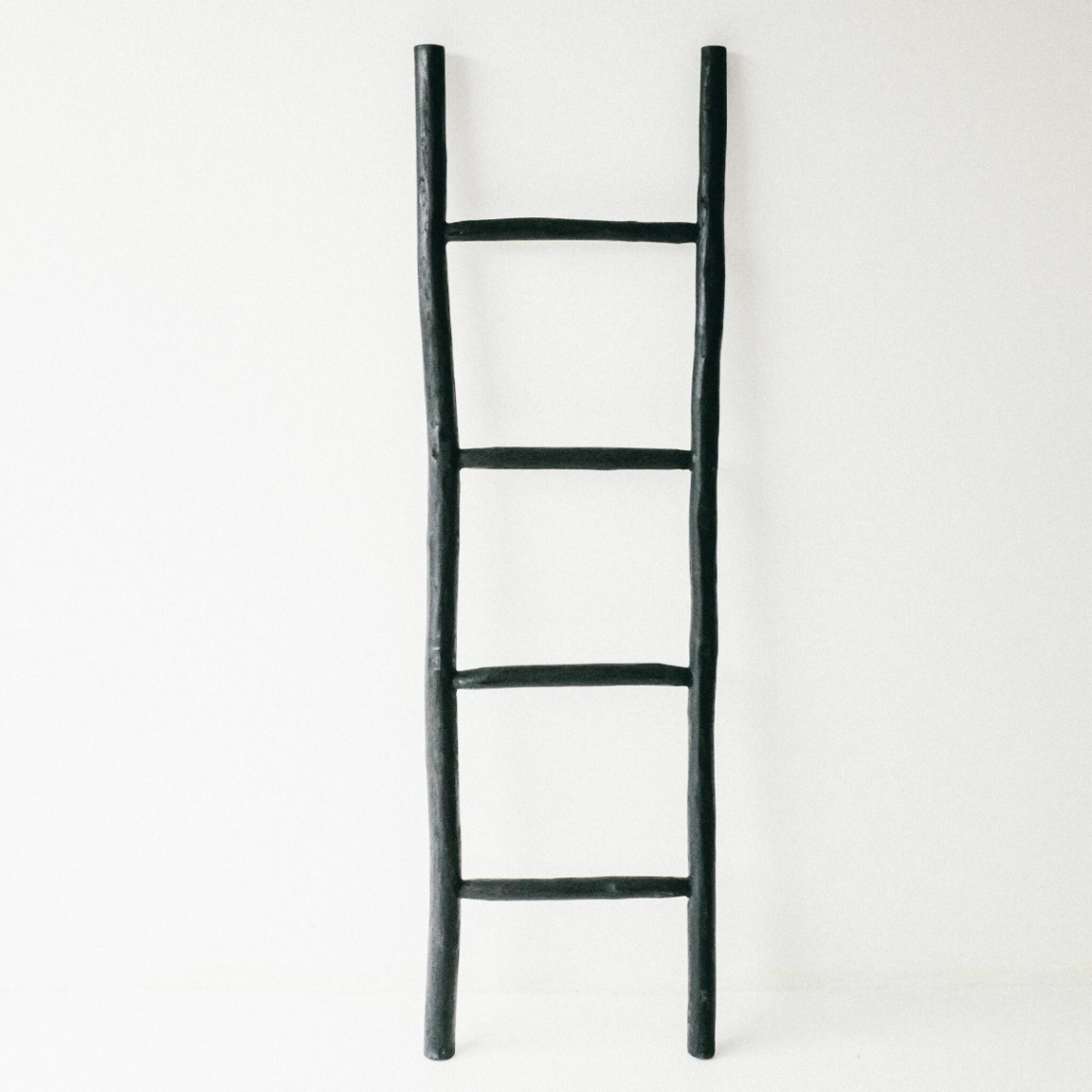Escalera Wood Black