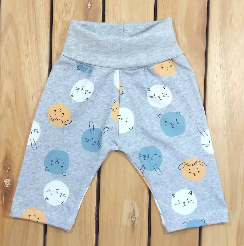 PANTALÓN CARITAS
