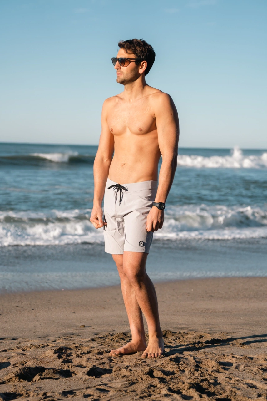Traje de Baño Surfero Gris Perla